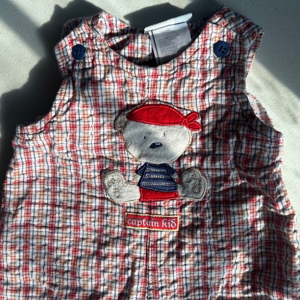 Vitamins Baby Bear Plaid Seersucker Romper Baby Boy 9M Red Blue Nautical